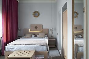 Delight Deluxe Hotel