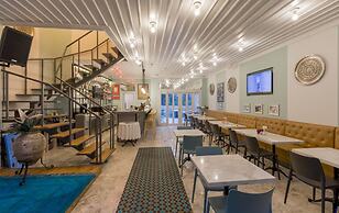 Delight Deluxe Hotel