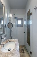 Delight Deluxe Hotel