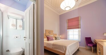 Delight Deluxe Hotel