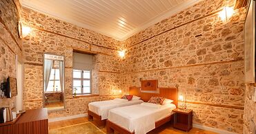 Delight Deluxe Hotel