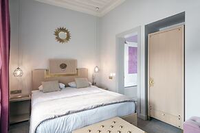 Delight Deluxe Hotel