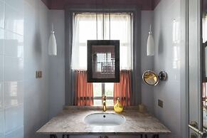 Delight Deluxe Hotel