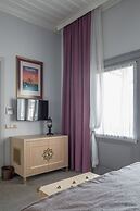 Delight Deluxe Hotel