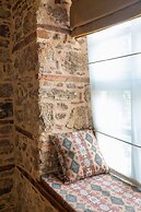 Delight Deluxe Hotel