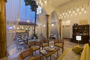 Delight Deluxe Hotel