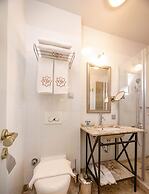 Delight Deluxe Hotel