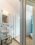 Delight Deluxe Hotel