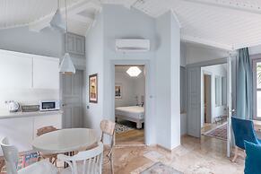 Delight Deluxe Hotel