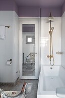 Delight Deluxe Hotel