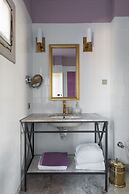 Delight Deluxe Hotel