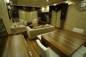 Julia Domna Apartments