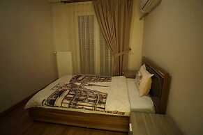 Julia Domna Apartments