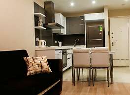 Julia Domna Apartments