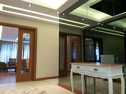 Julia Domna Apartments