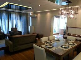 Julia Domna Apartments