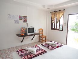 Pranee Guesthouse