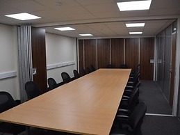 Raglan Lodge