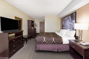 Super 8 by Wyndham Niagara Falls by the Falls