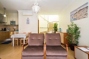 Lodge Residence by Vila Palmeira