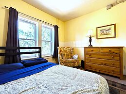 Bunk+Brew Historic Lucas House - Hostel