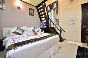 Holiday Haven Ukulhas