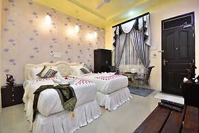 Holiday Haven Ukulhas