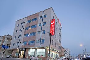 Star Emirates Suites