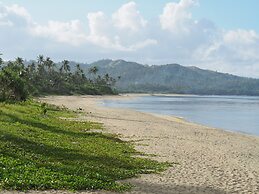 Footprints Beach Resort