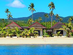 Footprints Beach Resort