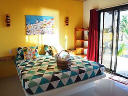 Footprints Beach Resort