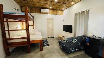 Footprints Beach Resort