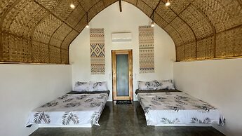Footprints Beach Resort