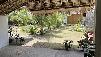Footprints Beach Resort