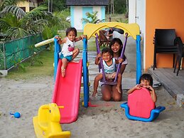 Footprints Beach Resort