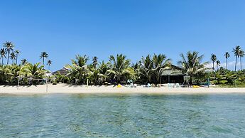 Footprints Beach Resort
