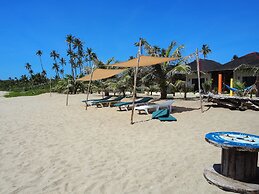 Footprints Beach Resort