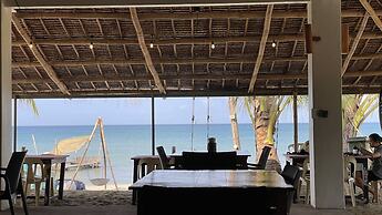 Footprints Beach Resort