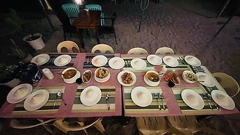 Footprints Beach Resort
