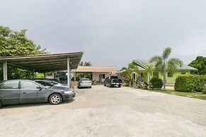 OYO 949 Sansuk Resort Paknampran