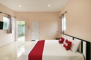 OYO 949 Sansuk Resort Paknampran