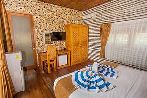 Kabeh Jati Garden Villa and Restaurant