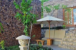 Kabeh Jati Garden Villa and Restaurant