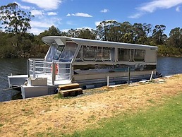 Denmark Rivermouth Caravan Park