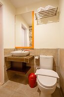 Front One Inn Muntilan