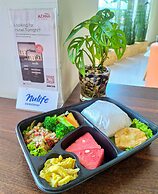 Front One Inn Muntilan