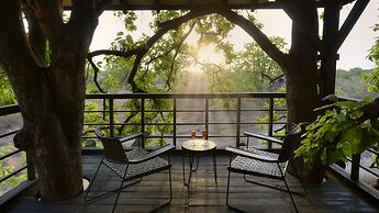 Pugdundee Safaris - Pench Tree Lodge