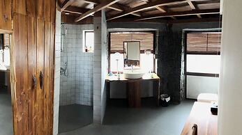 Pugdundee Safaris - Pench Tree Lodge