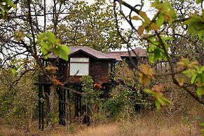 Pugdundee Safaris - Pench Tree Lodge