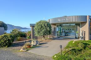 Edge of the Bay Resort